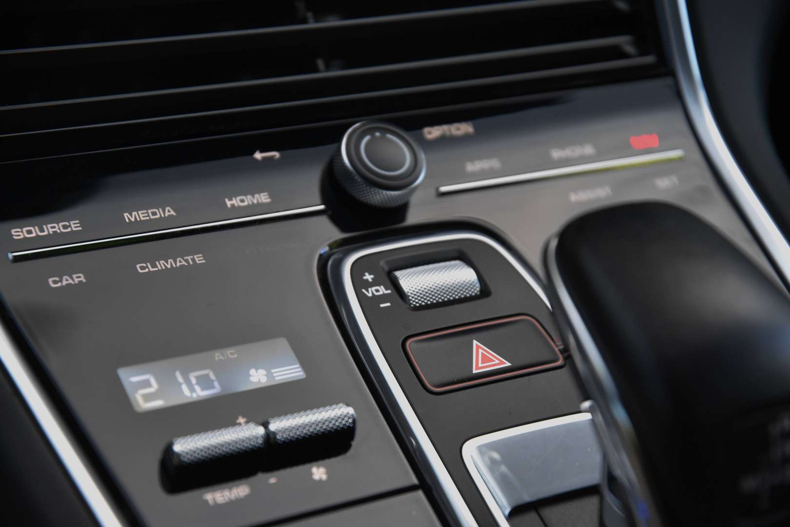 Porsche Panamera - 33