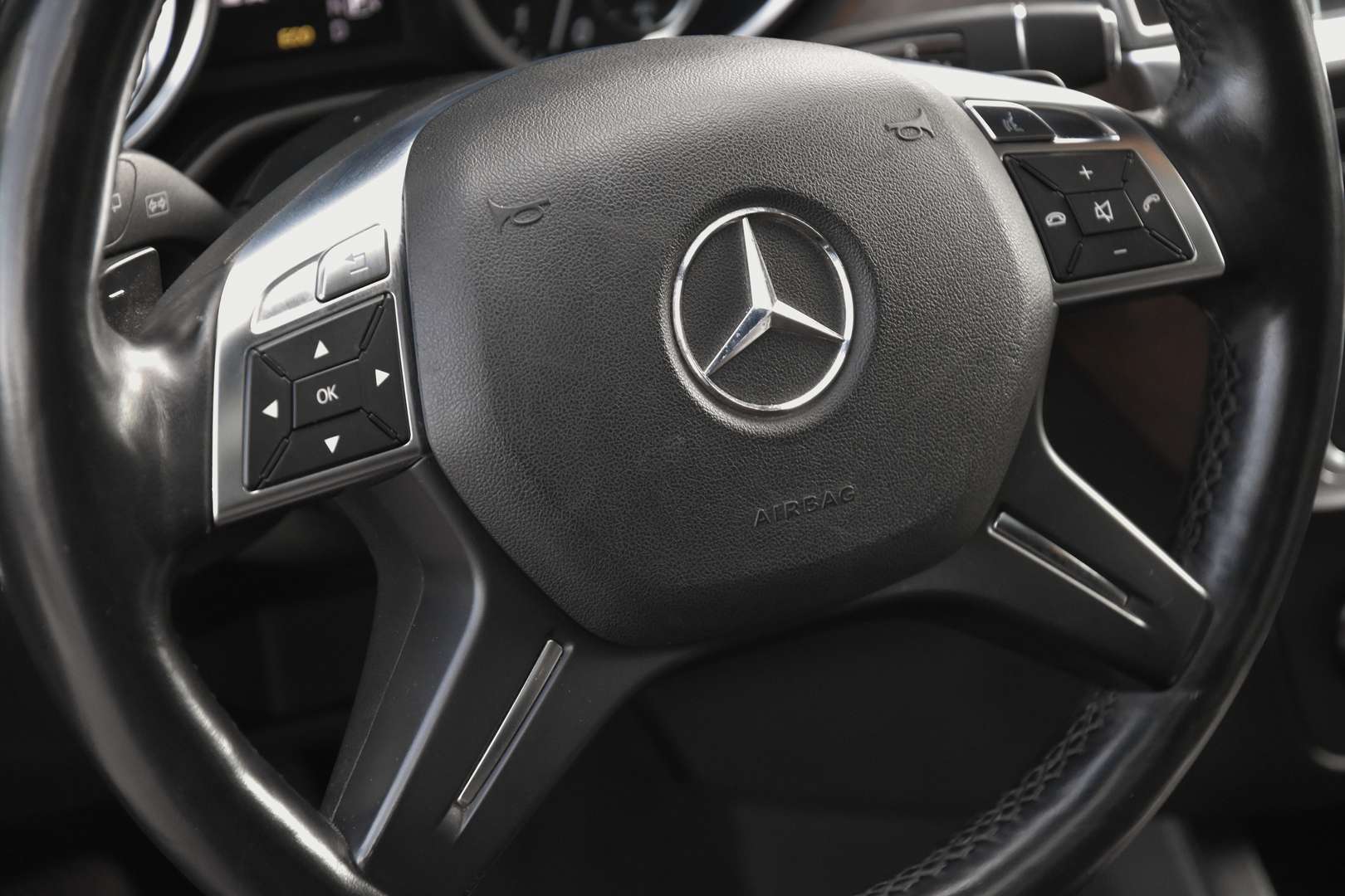 Mercedes-Benz GL 500 - 11