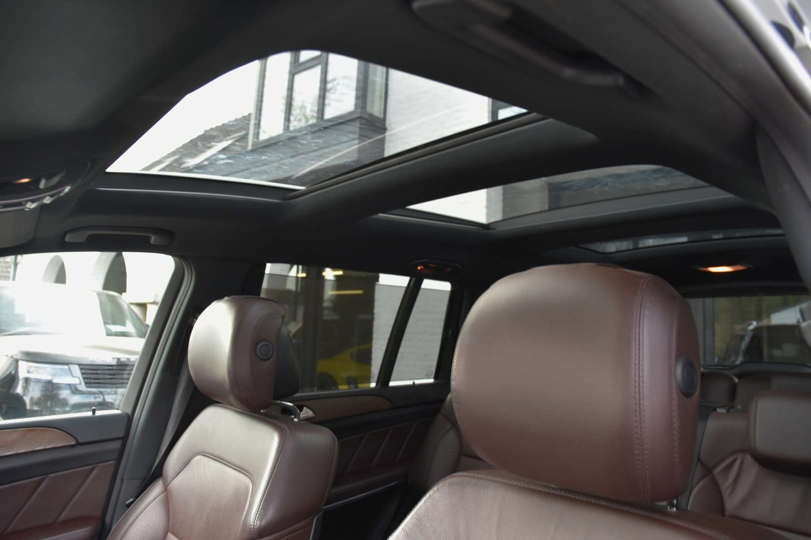 Mercedes-Benz GL 500 - 15