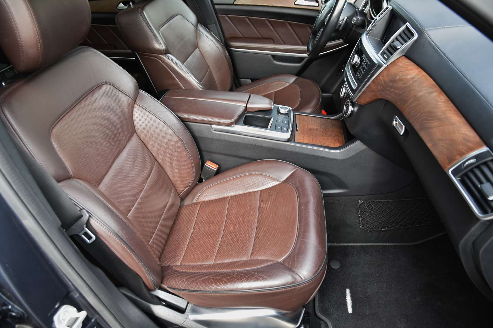 Mercedes-Benz GL 500 - 14