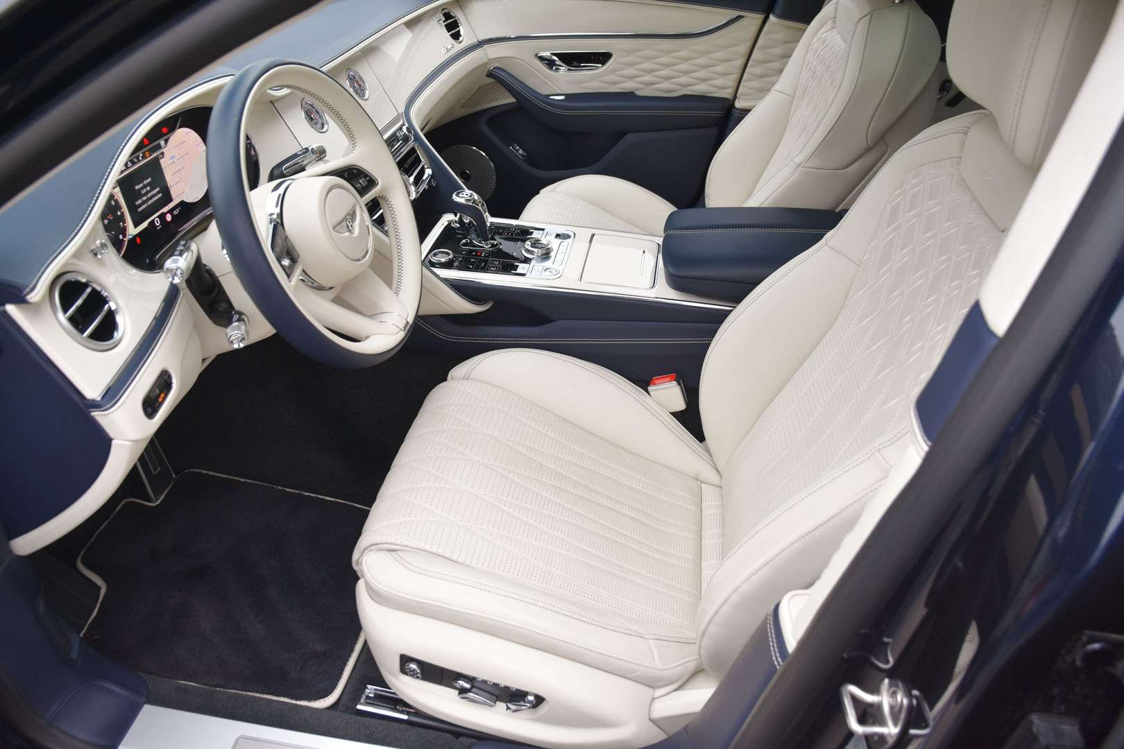 Bentley Flying Spur - 5