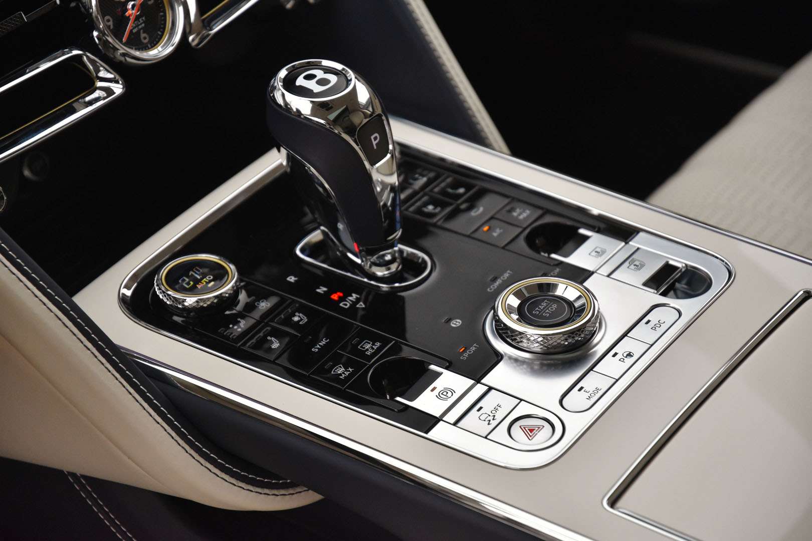 Bentley Flying Spur - 21