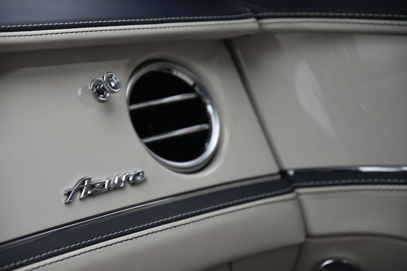 Bentley Flying Spur - 31