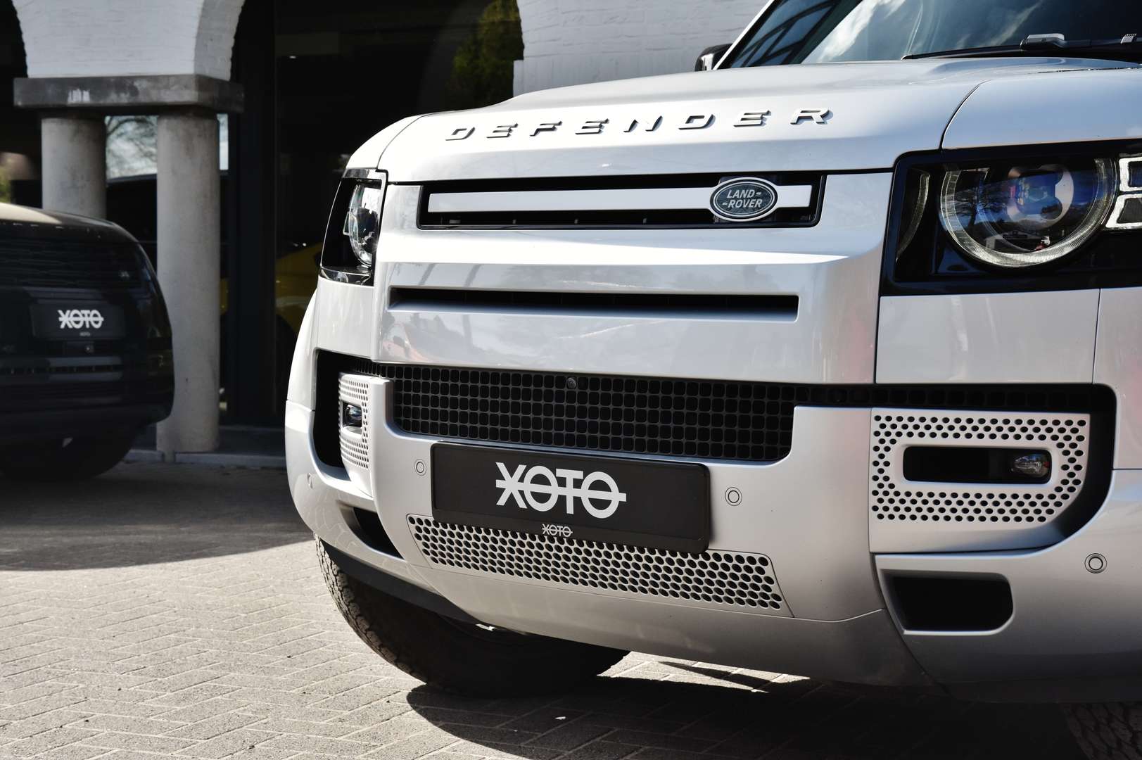 Land Rover Defender - 19