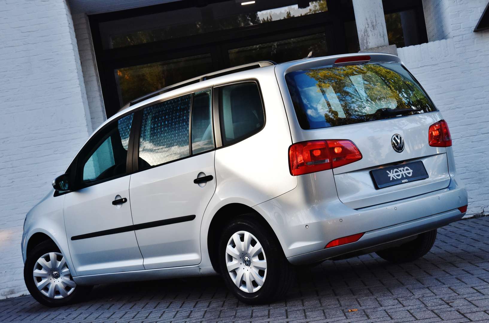 Volkswagen Touran - 9