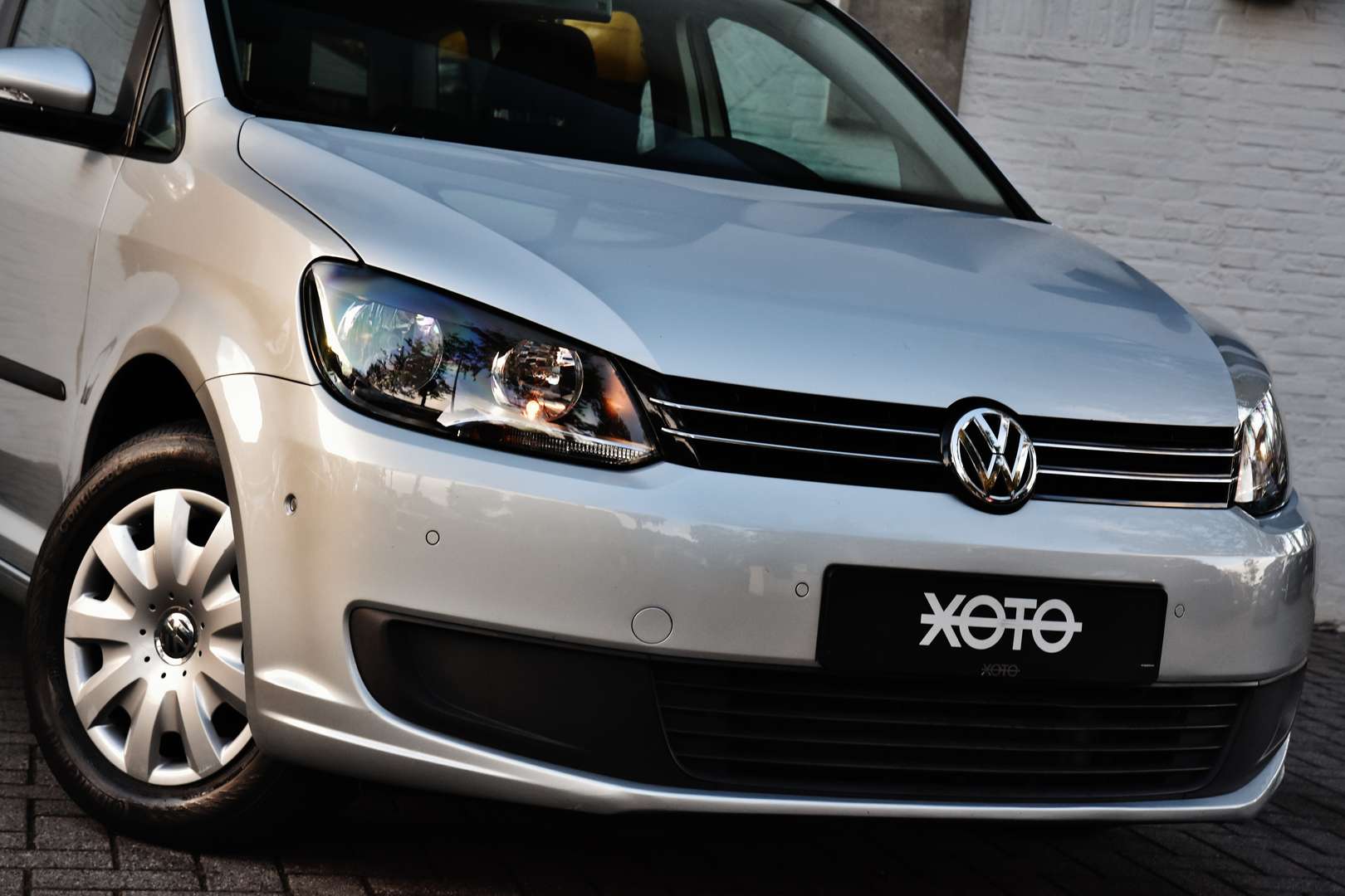Volkswagen Touran - 10