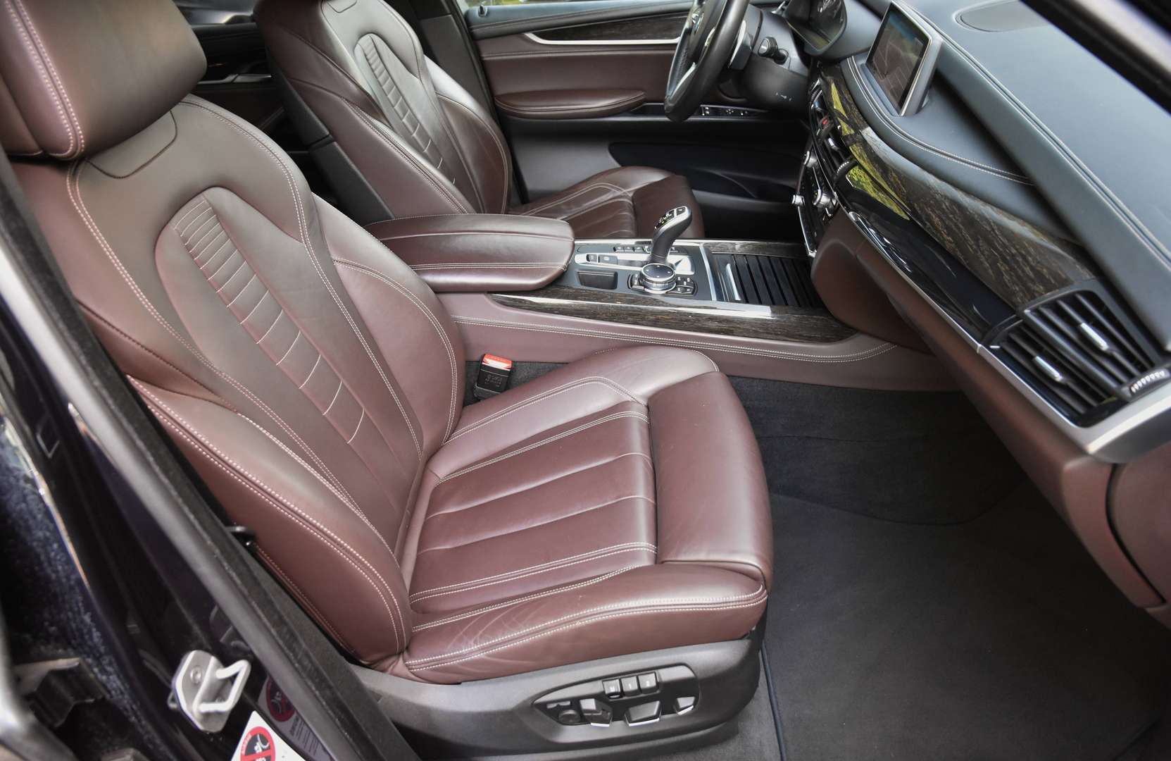 BMW X5 M50d - 14