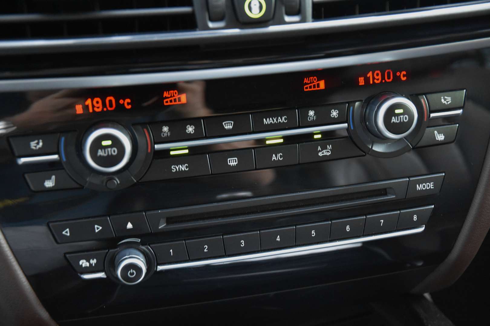 BMW X5 M50d - 28