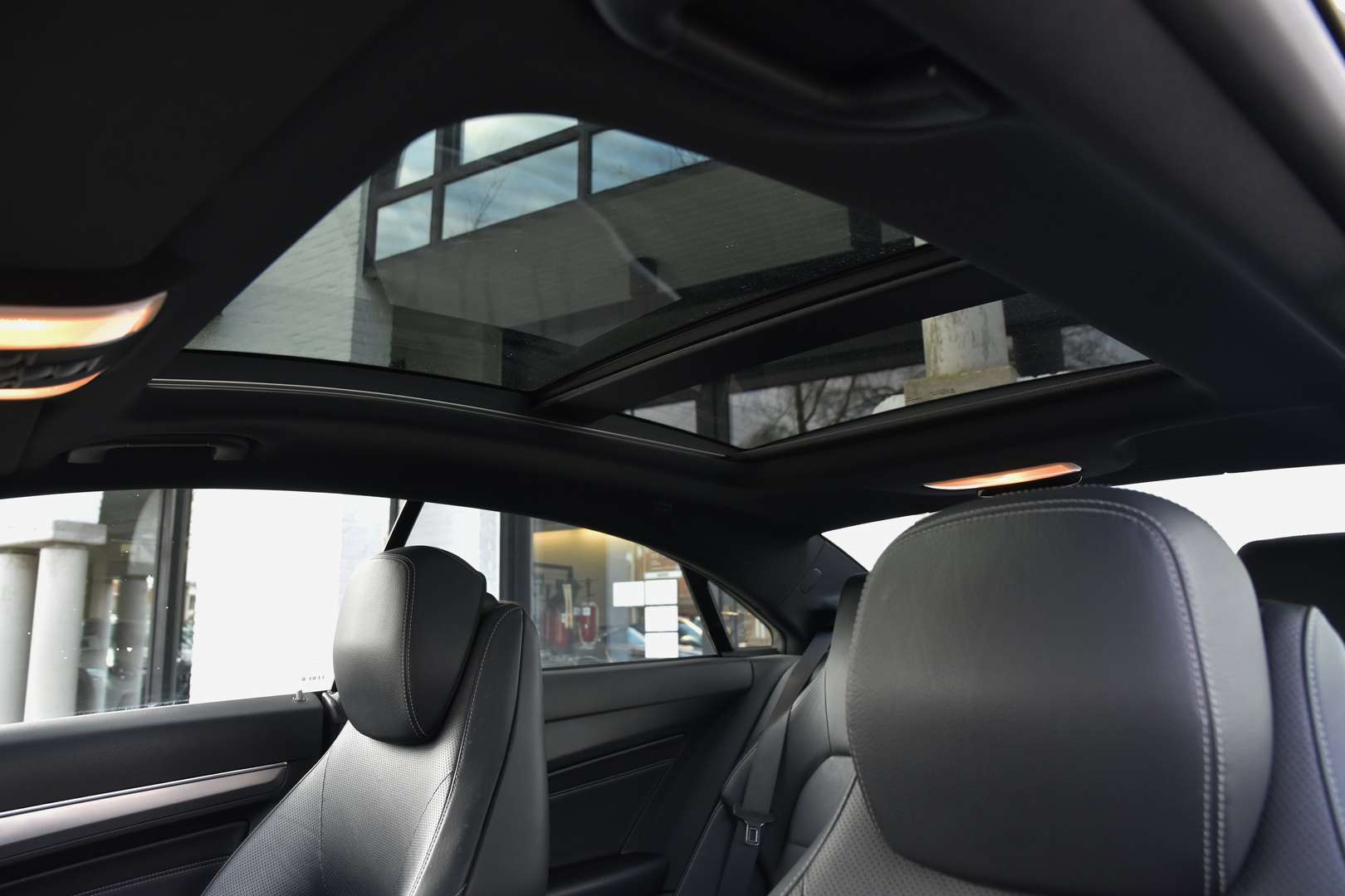 Mercedes-Benz E 220 - 15