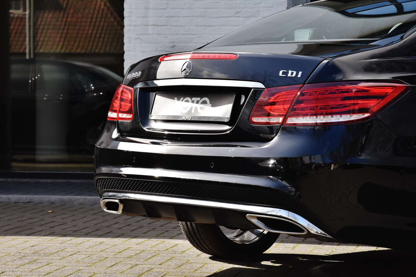 Mercedes-Benz E 220 - 17