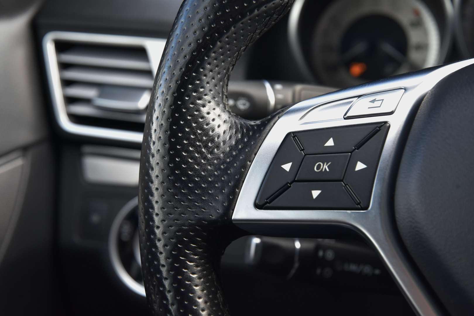 Mercedes-Benz E 220 - 27
