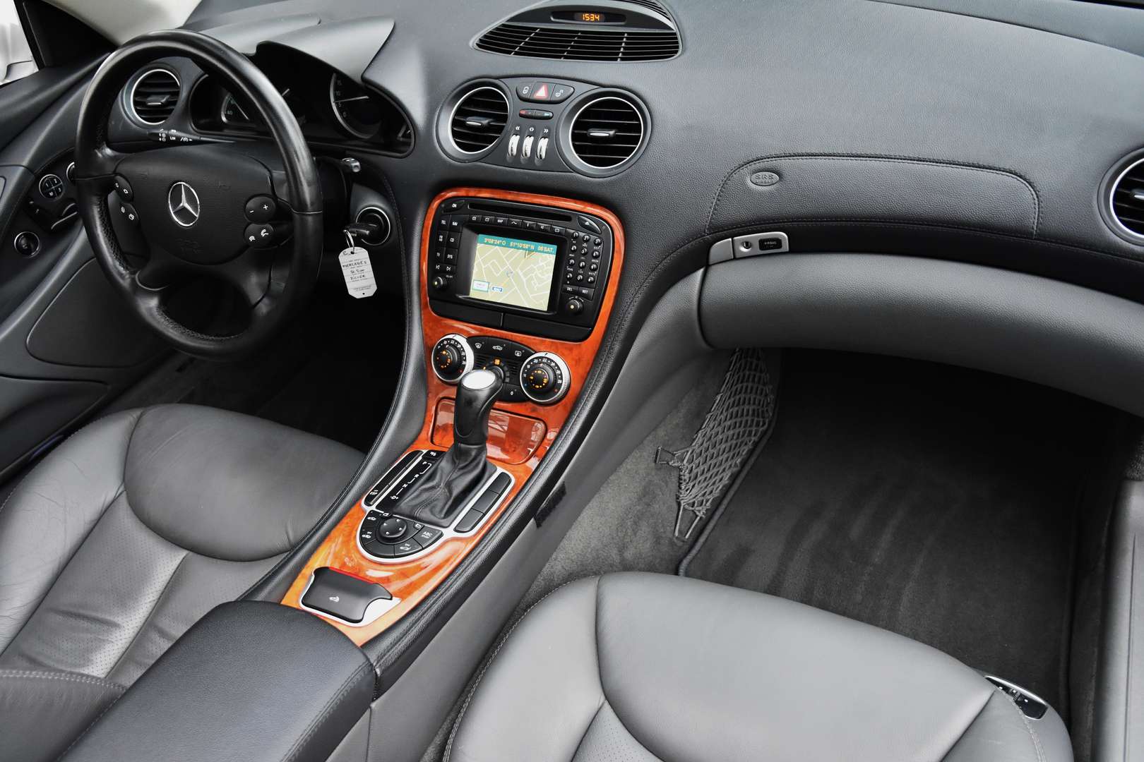 Mercedes-Benz SL 500 - 13