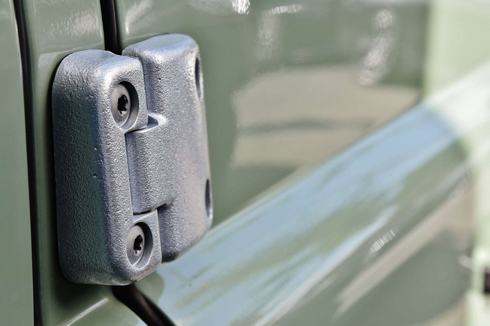 Land Rover Defender 90 - 30