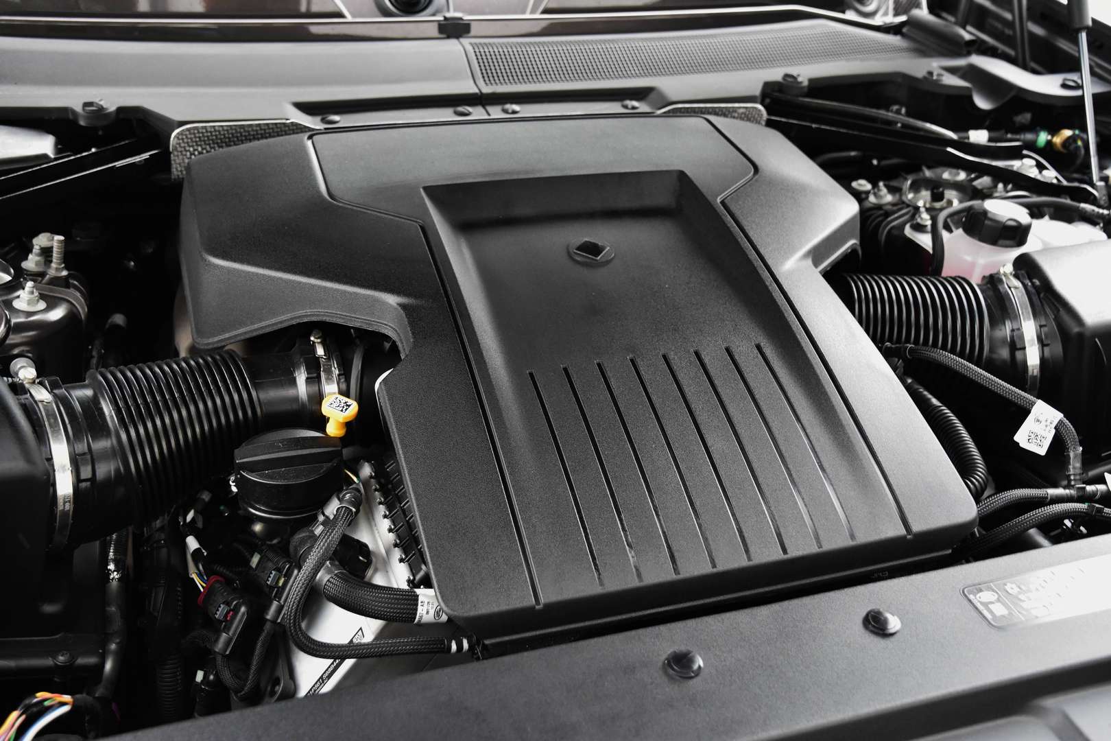 Land Rover Defender 110 - 6