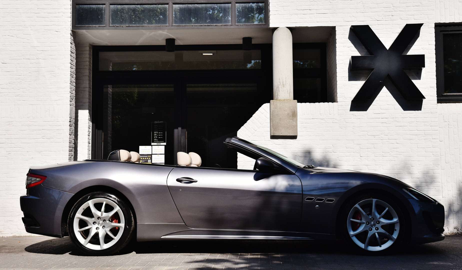 Maserati GranCabrio - 3