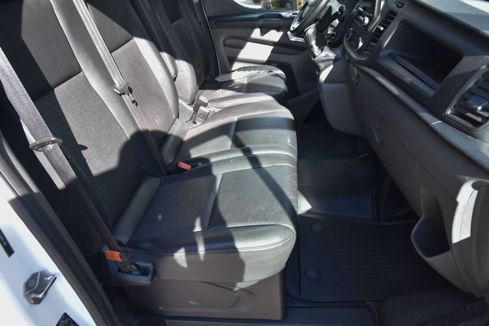Ford Transit - 13