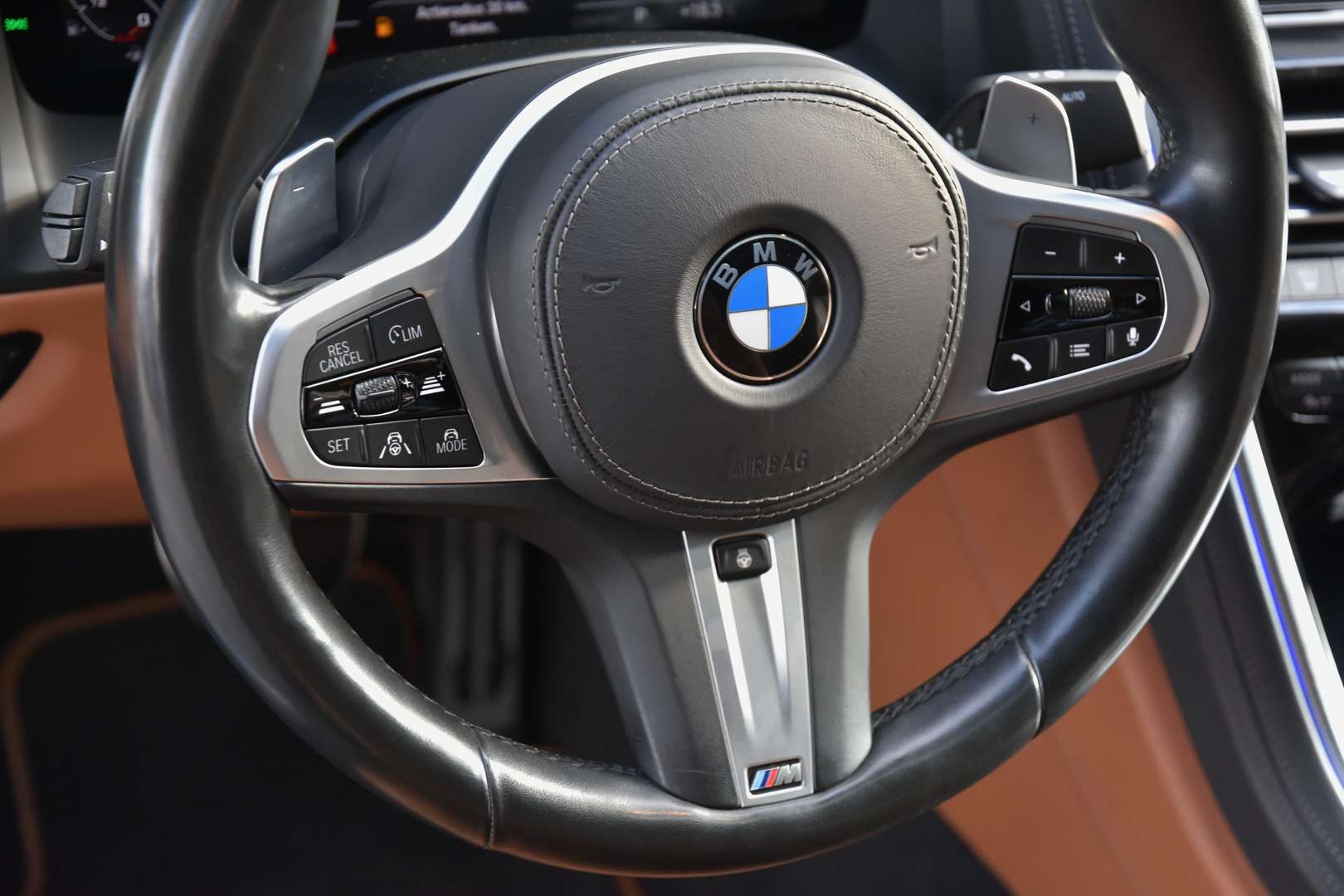 BMW M850i xDrive Gran Coupé - 11