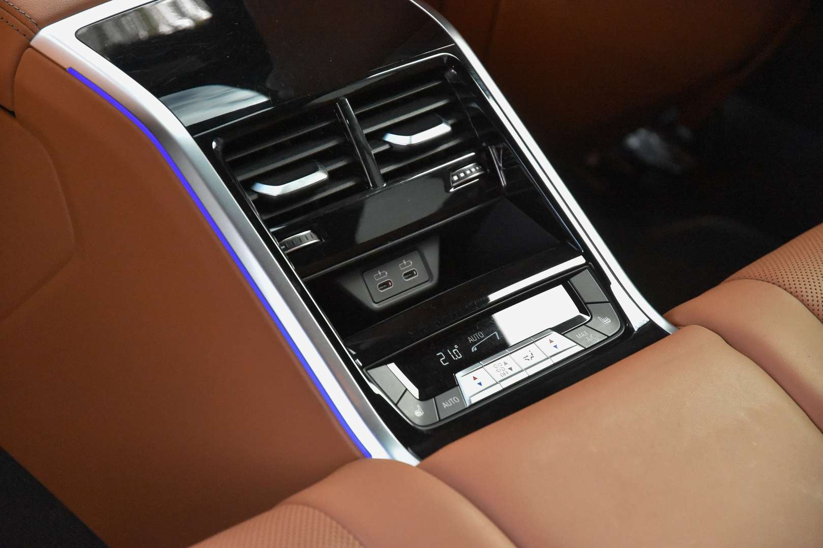 BMW M850i xDrive Gran Coupé - 24