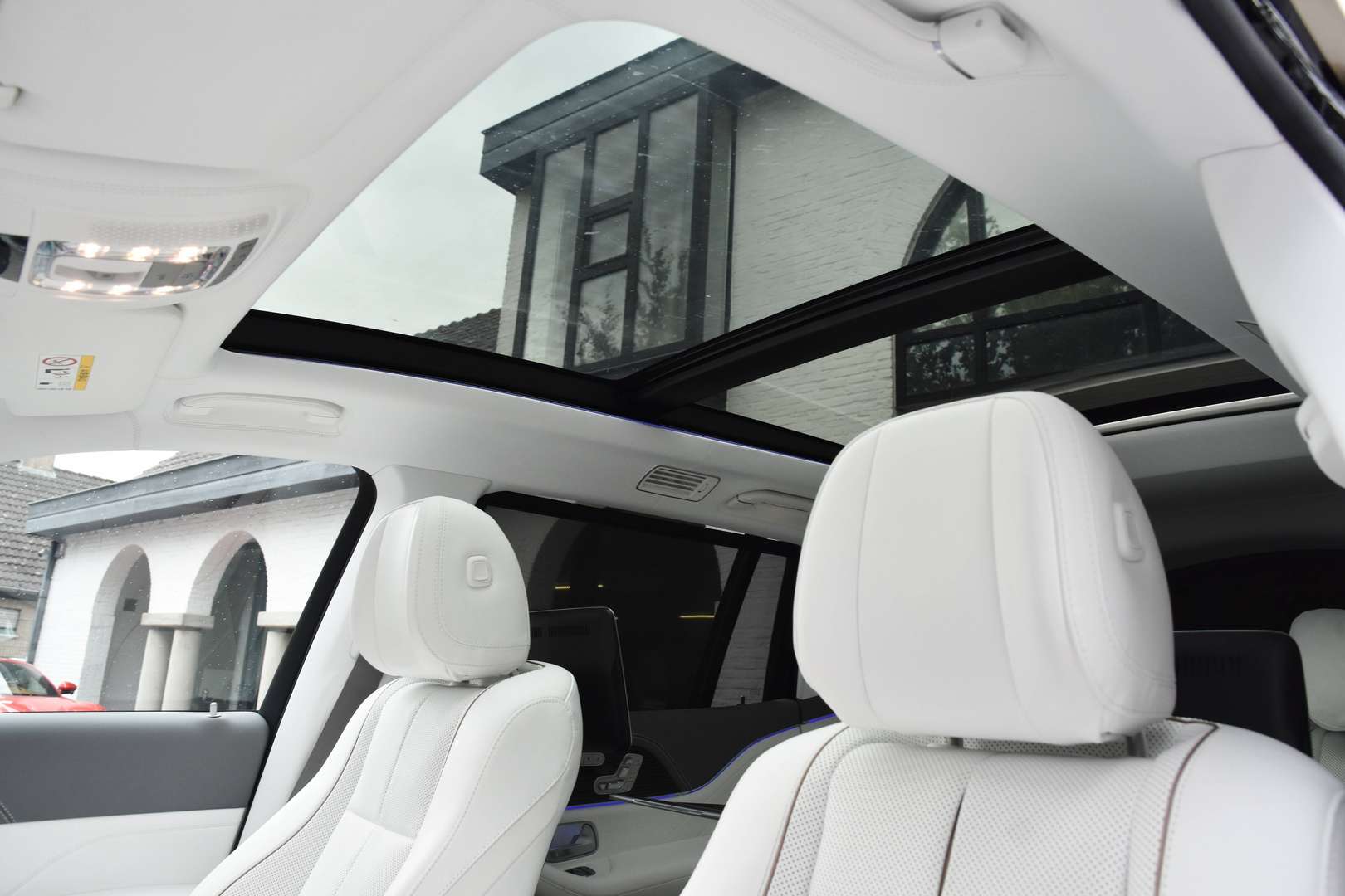 Mercedes-Benz GLS 600 - 15