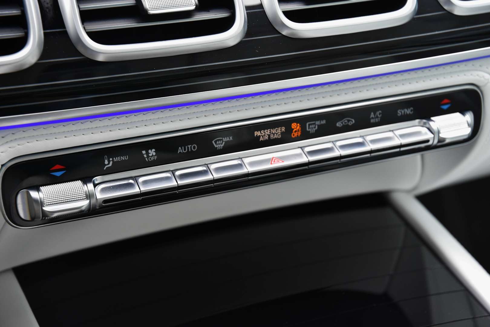 Mercedes-Benz GLS 600 - 38