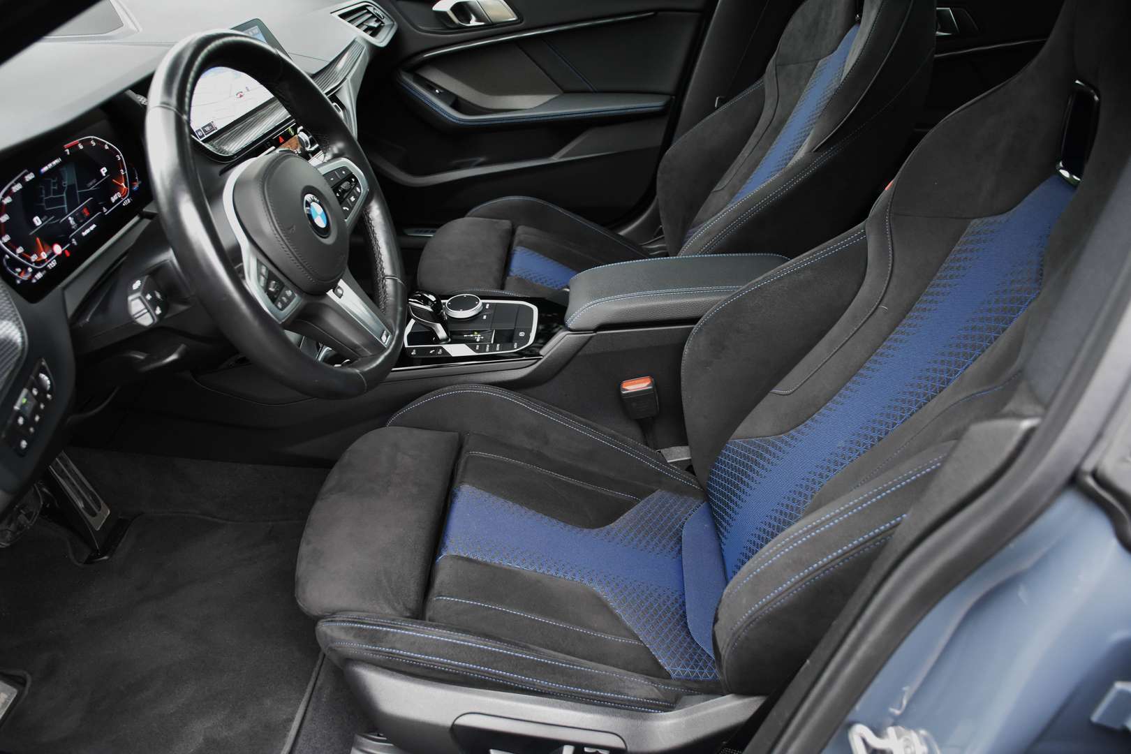 BMW M235i - 5