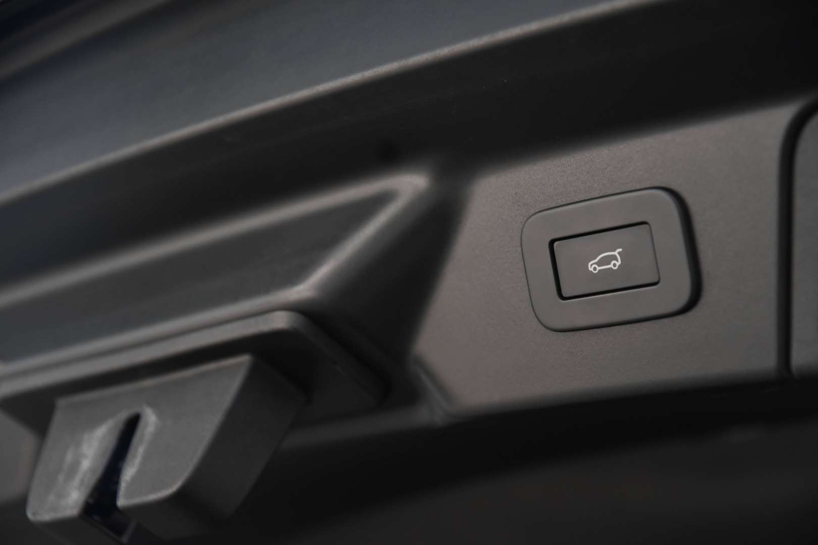 Land Rover Range Rover Velar - 25