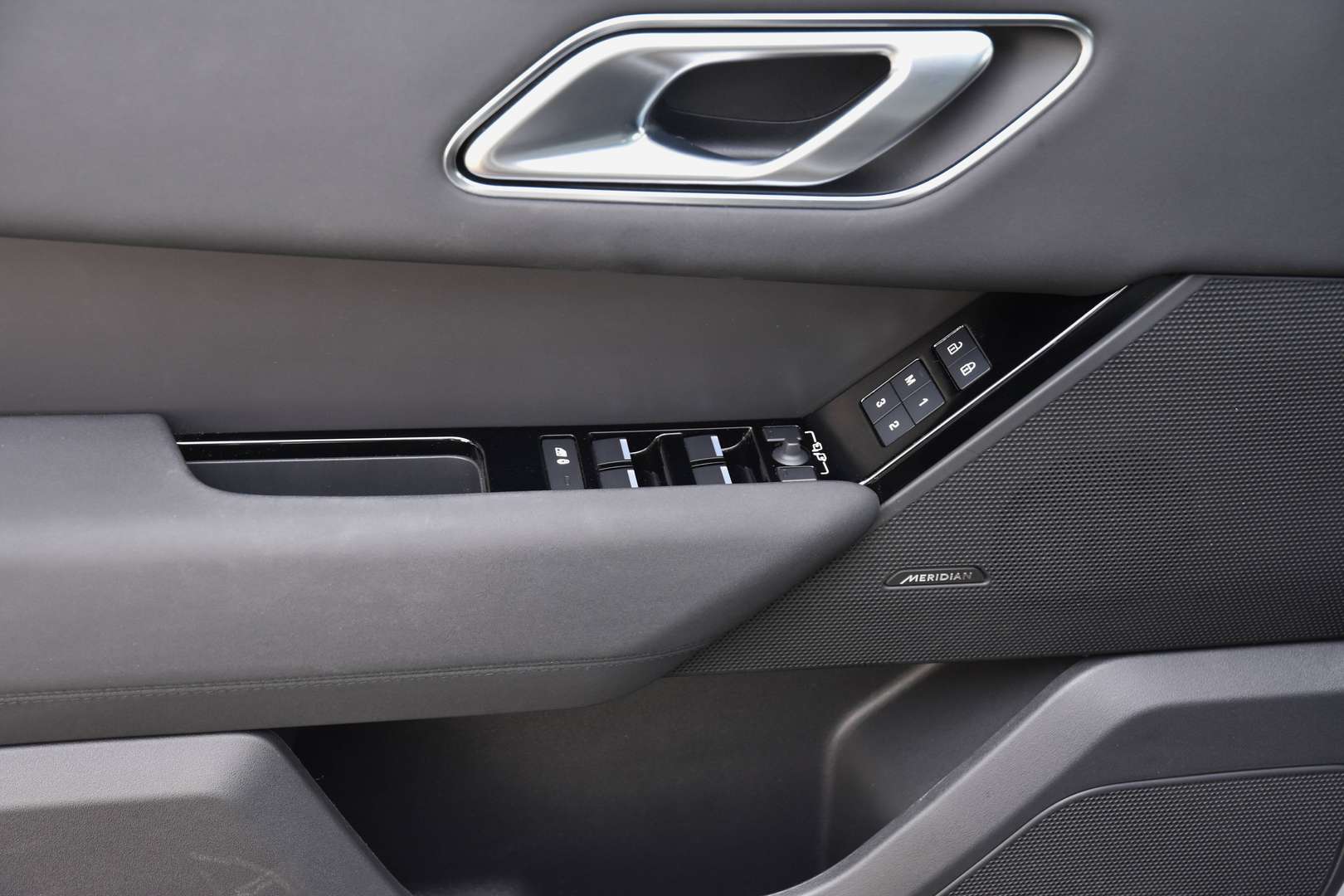 Land Rover Range Rover Velar - 22