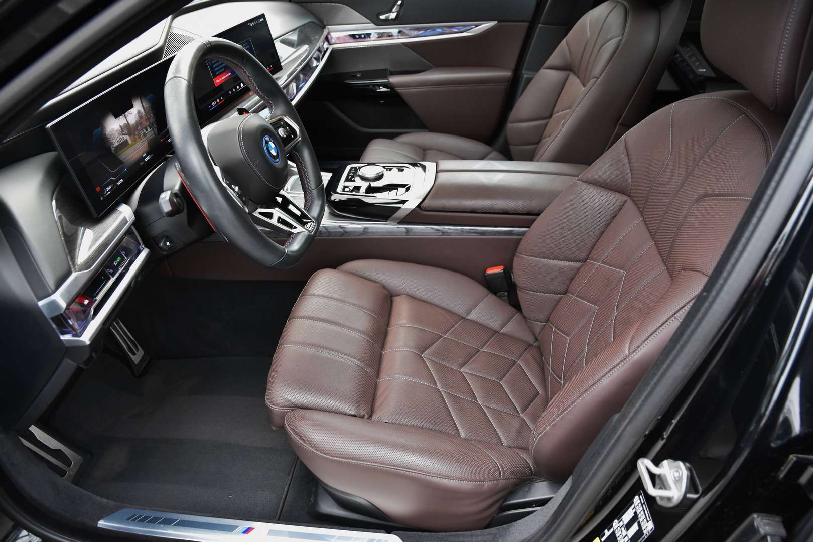 BMW 760 - 5