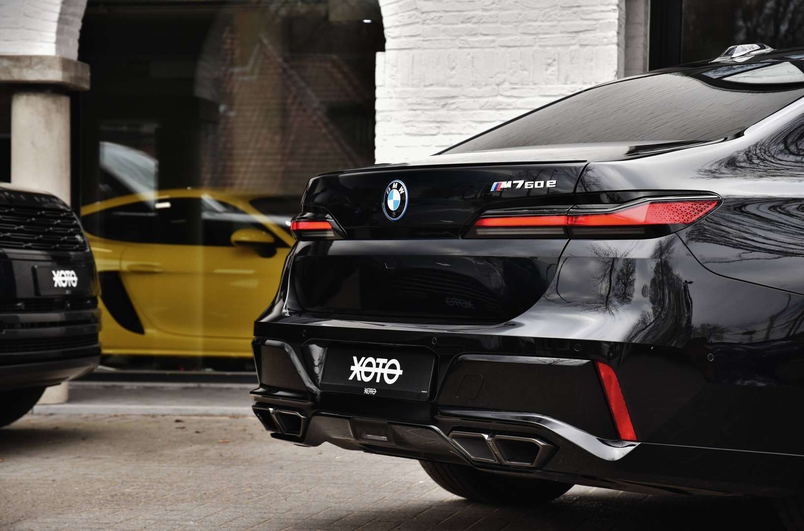 BMW 760 - 17
