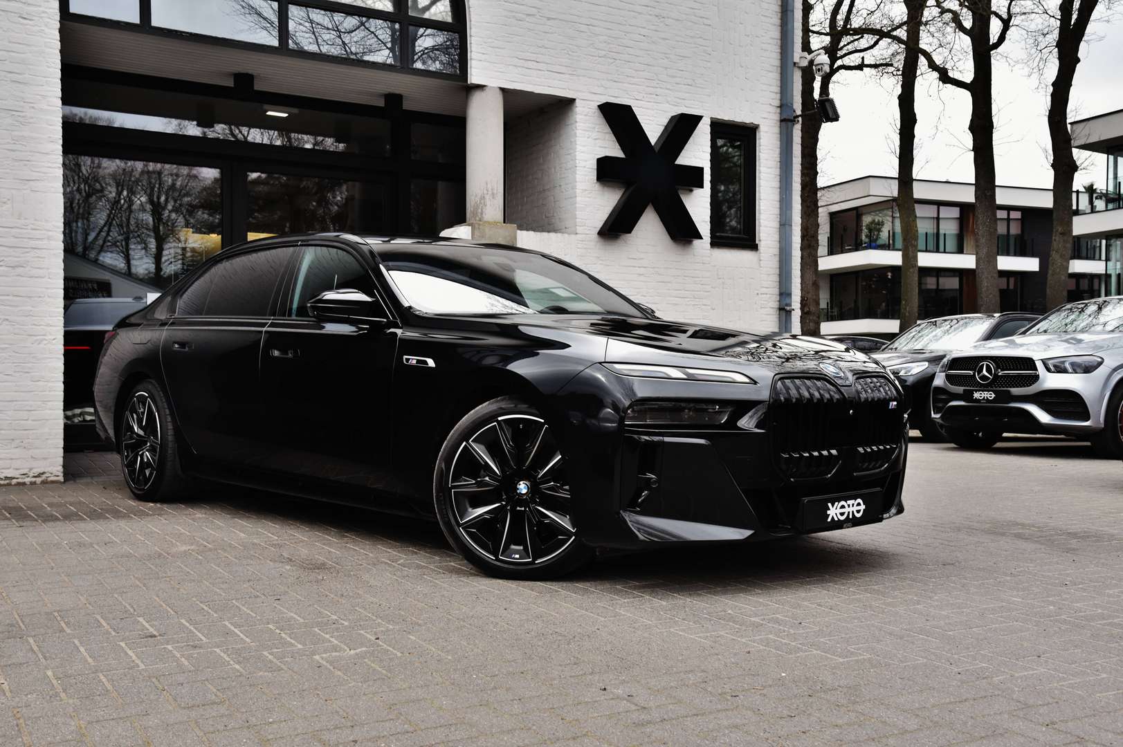BMW 760 - 18