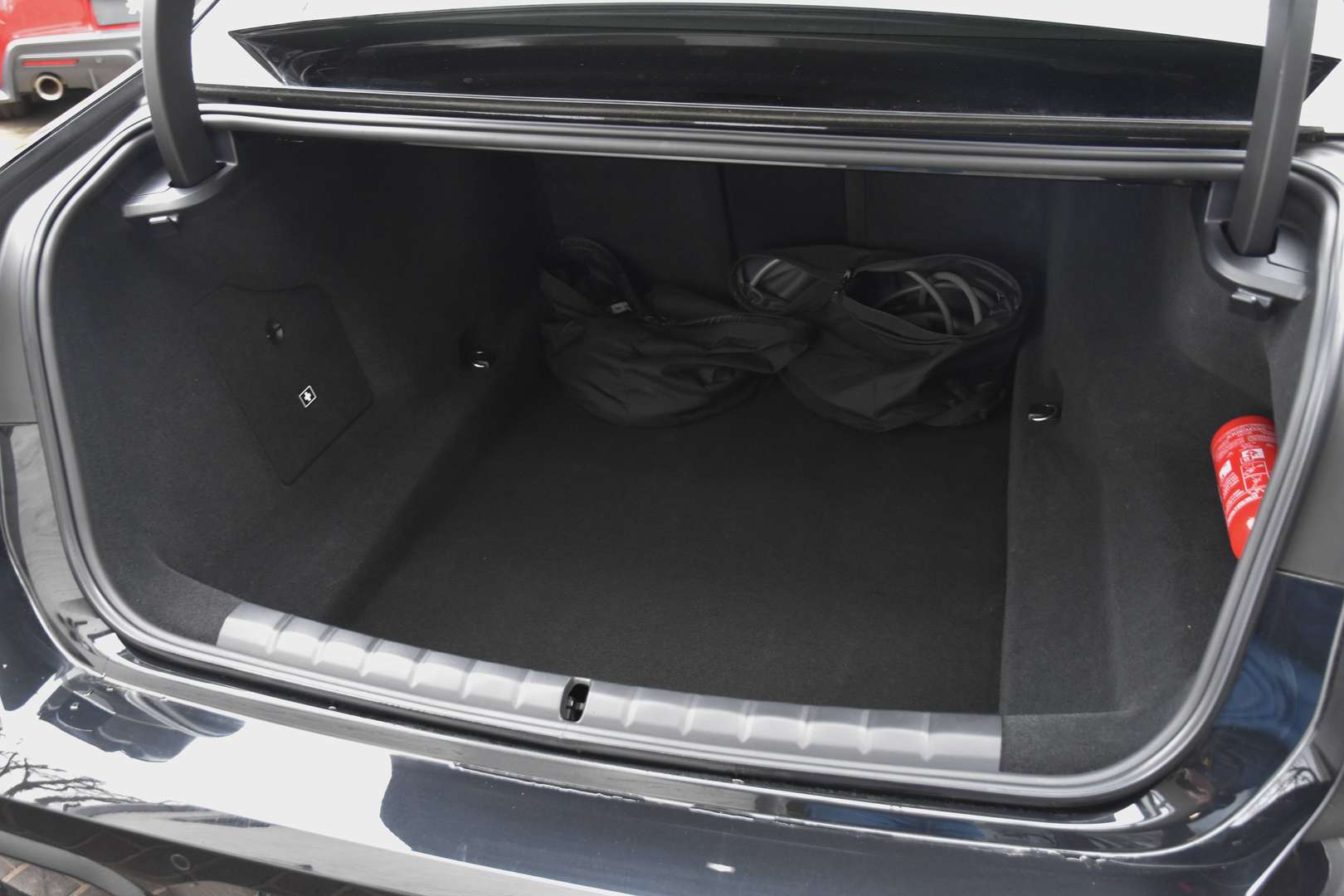 BMW 760 - 24