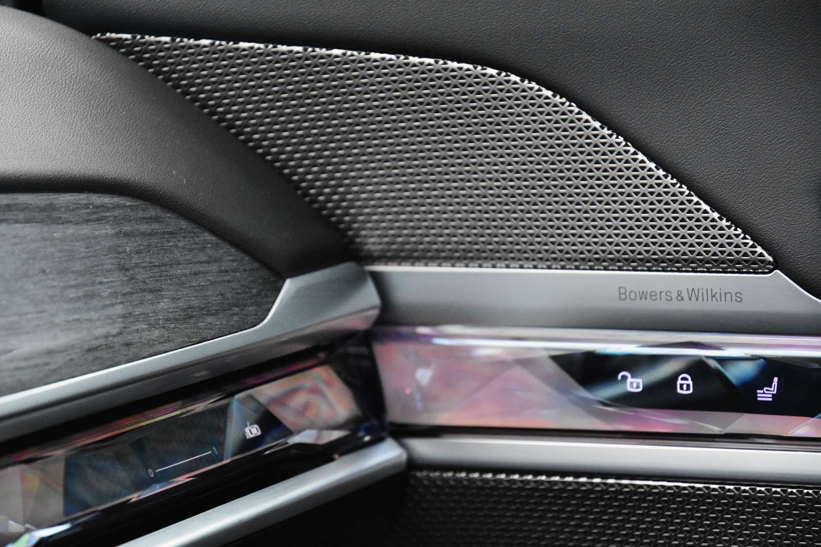 BMW 760 - 26