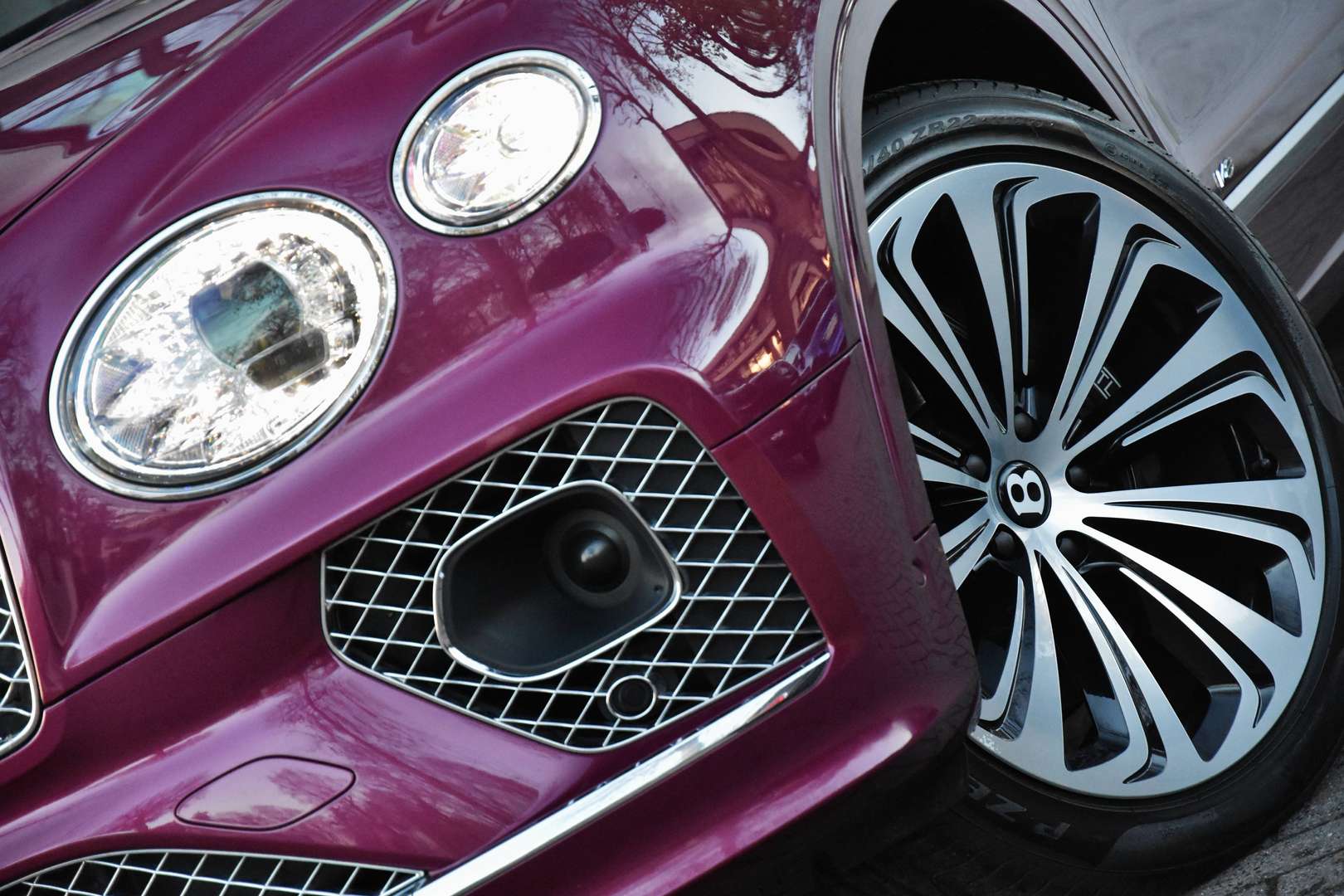 Bentley Bentayga - 7