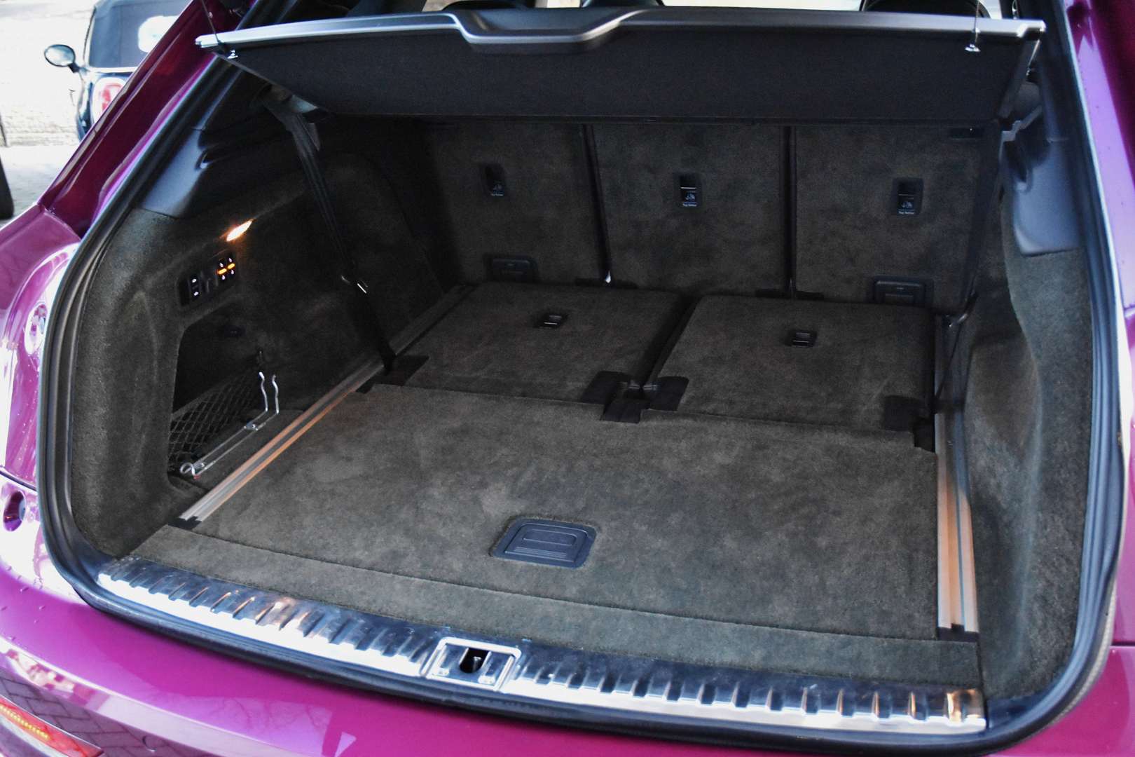 Bentley Bentayga - 39