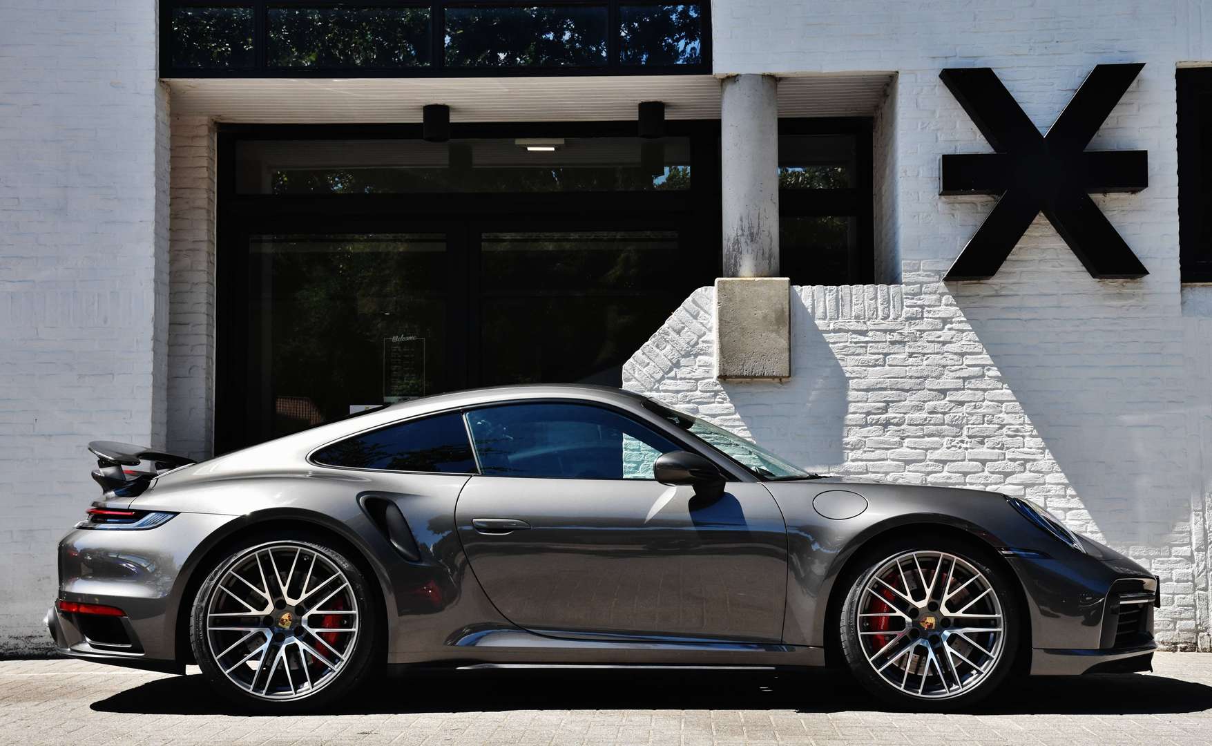 Porsche 911 Turbo - 3