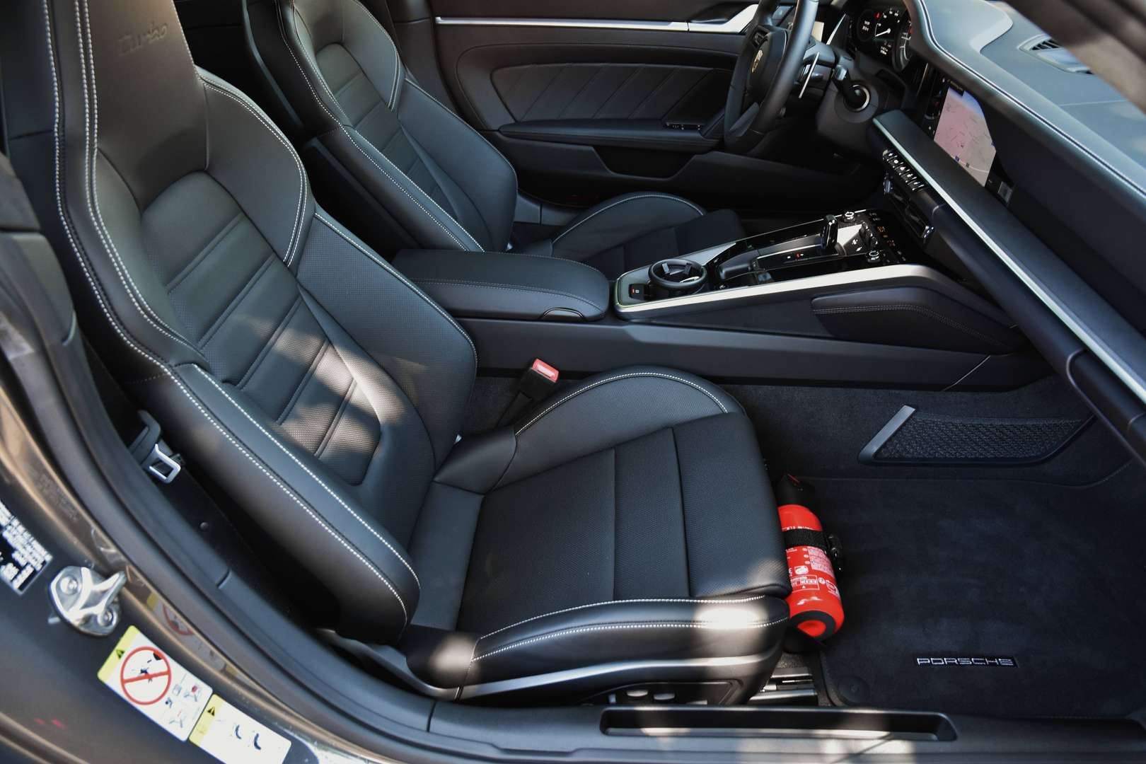 Porsche 911 Turbo - 14