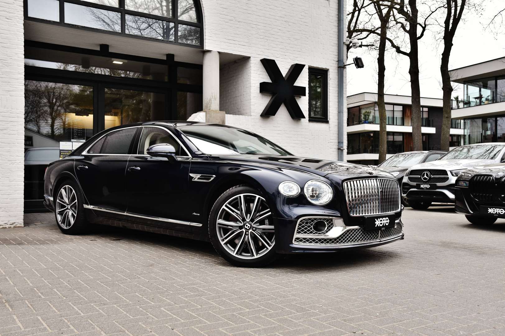Bentley Flying Spur - 18