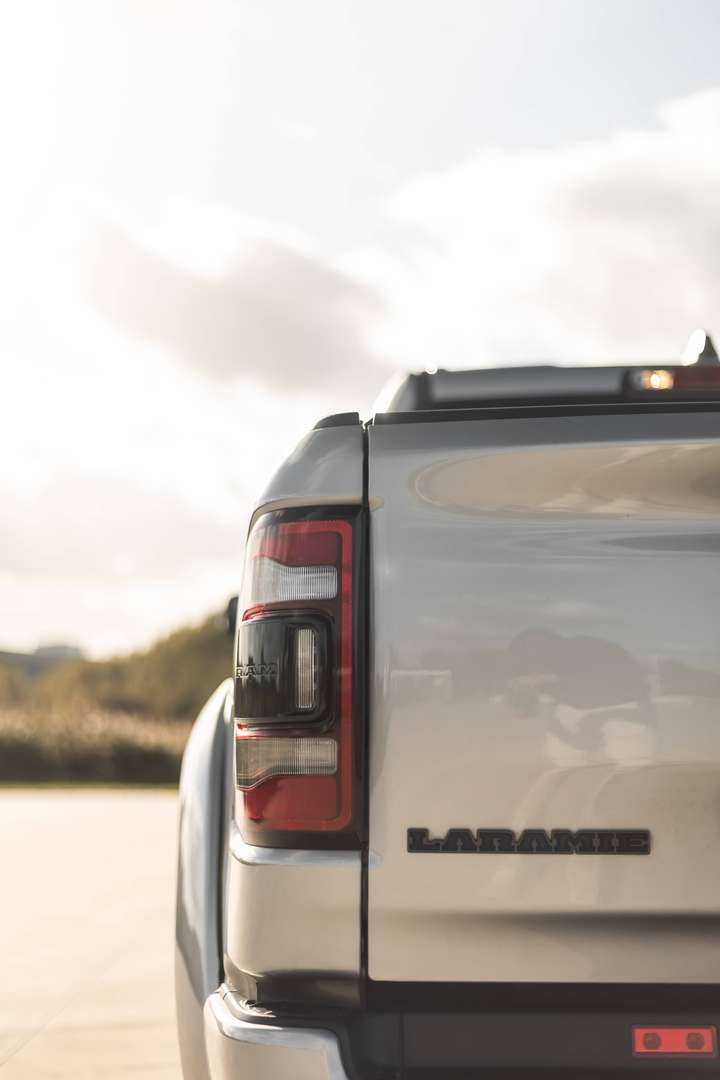 Dodge RAM - 10