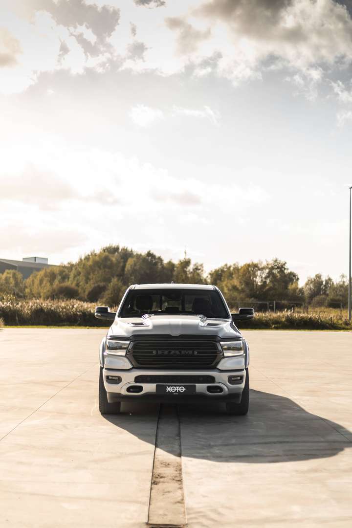 Dodge RAM - 4