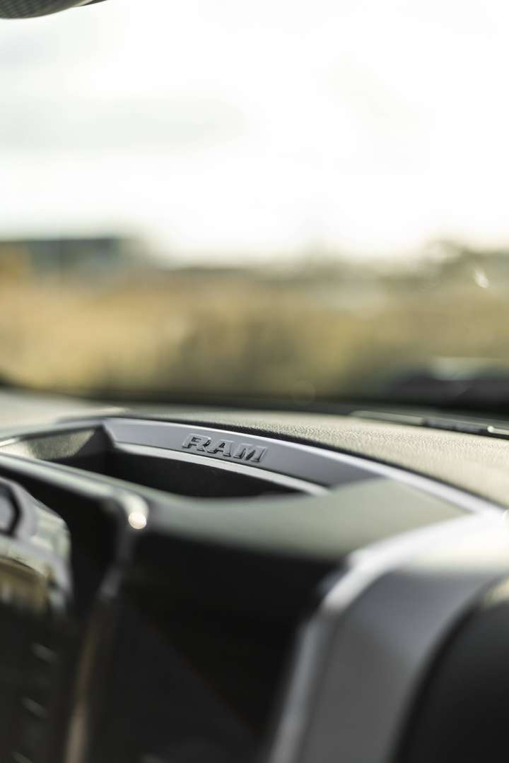 Dodge RAM - 23