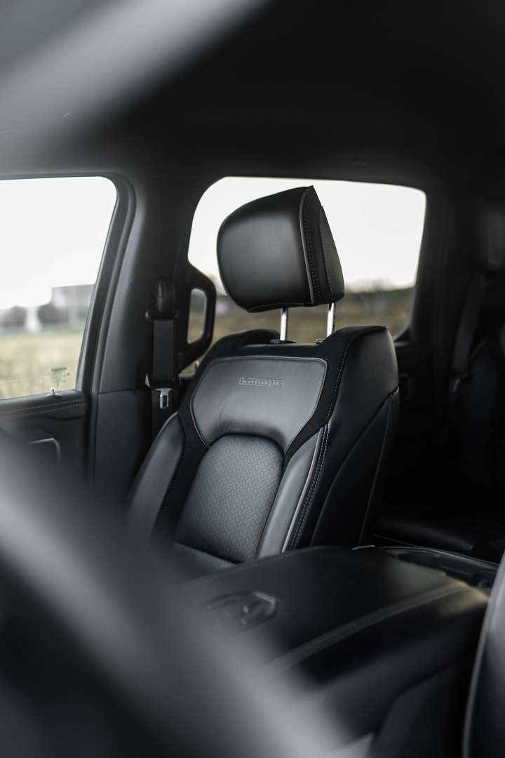Dodge RAM - 28