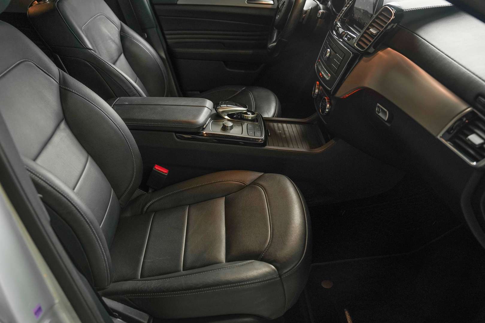 Mercedes-Benz GLE 350 - 13