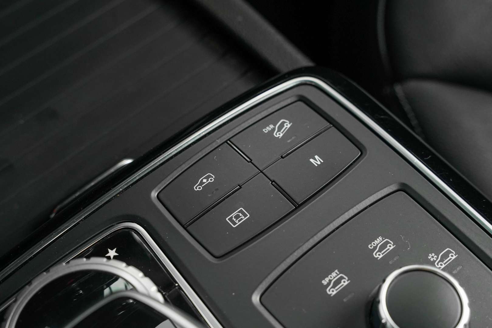 Mercedes-Benz GLE 350 - 24
