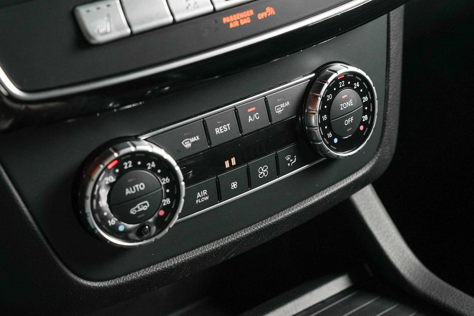 Mercedes-Benz GLE 350 - 26