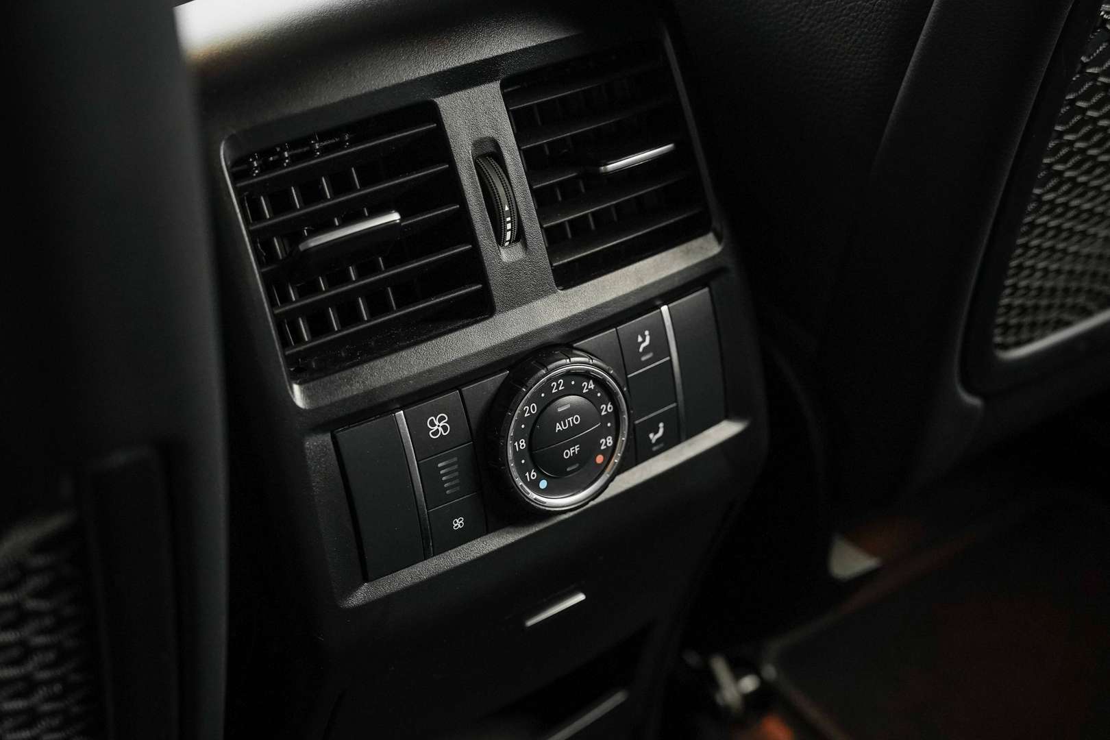 Mercedes-Benz GLE 350 - 28