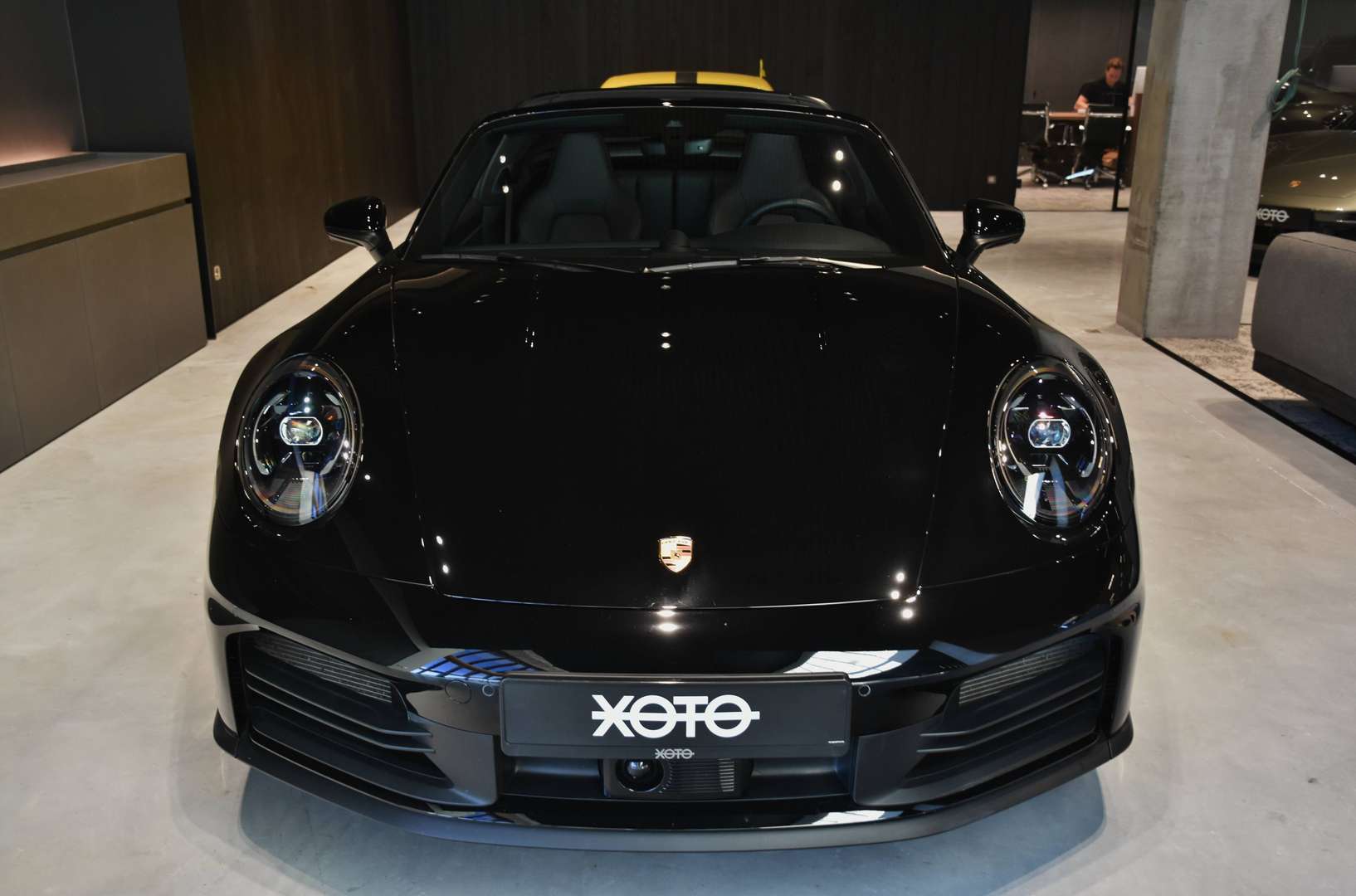 Porsche 911 Targa - 7