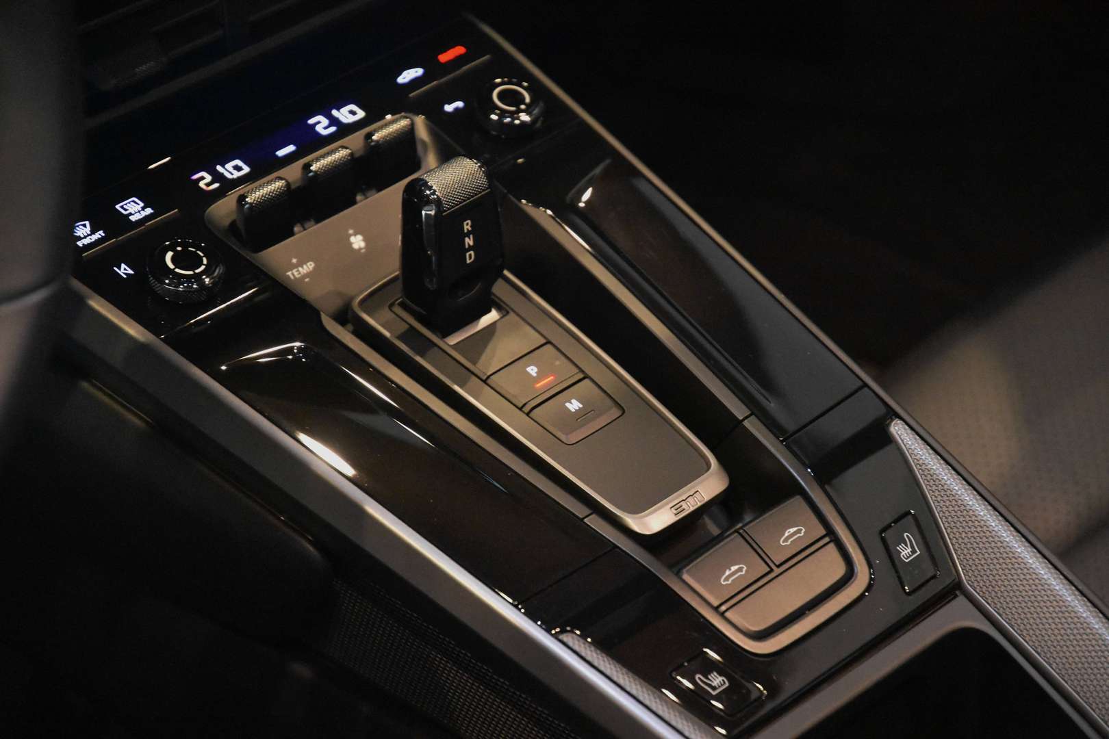 Porsche 911 Targa - 11