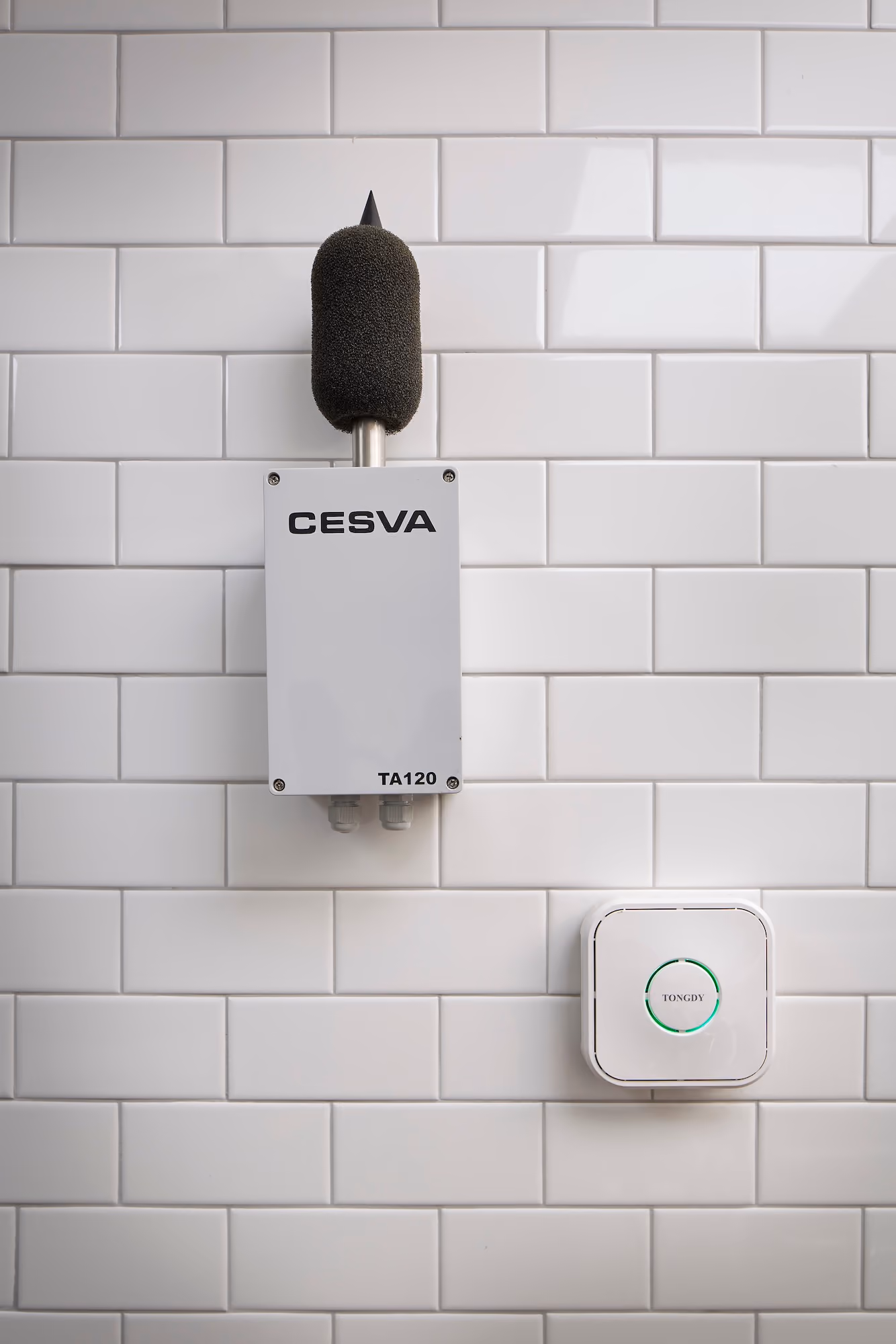 Studio St. Germain project image: air quality monitor and noise measuring sensor