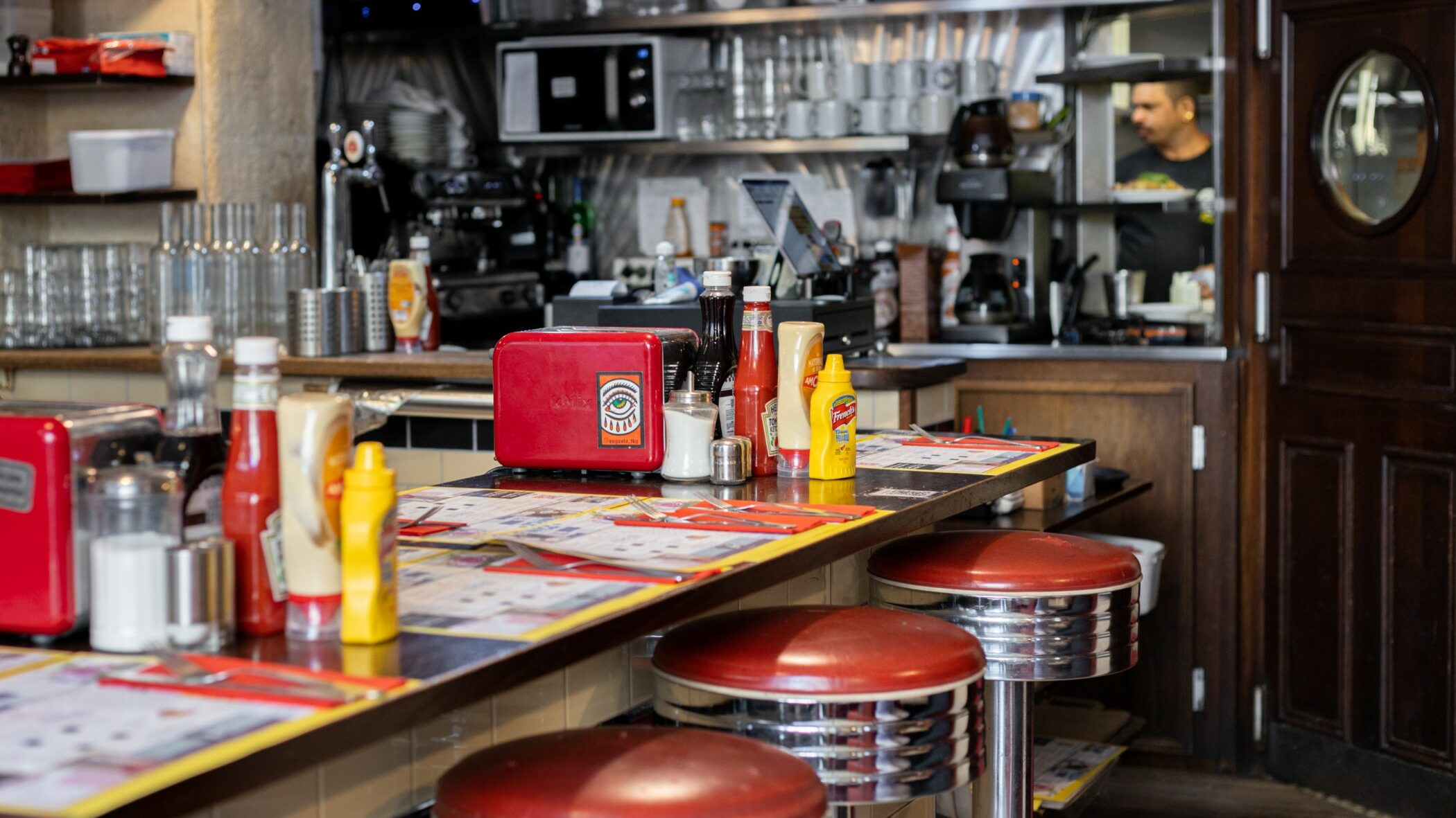 Restaurant proposant une solution combinant CashPad et Yavin.