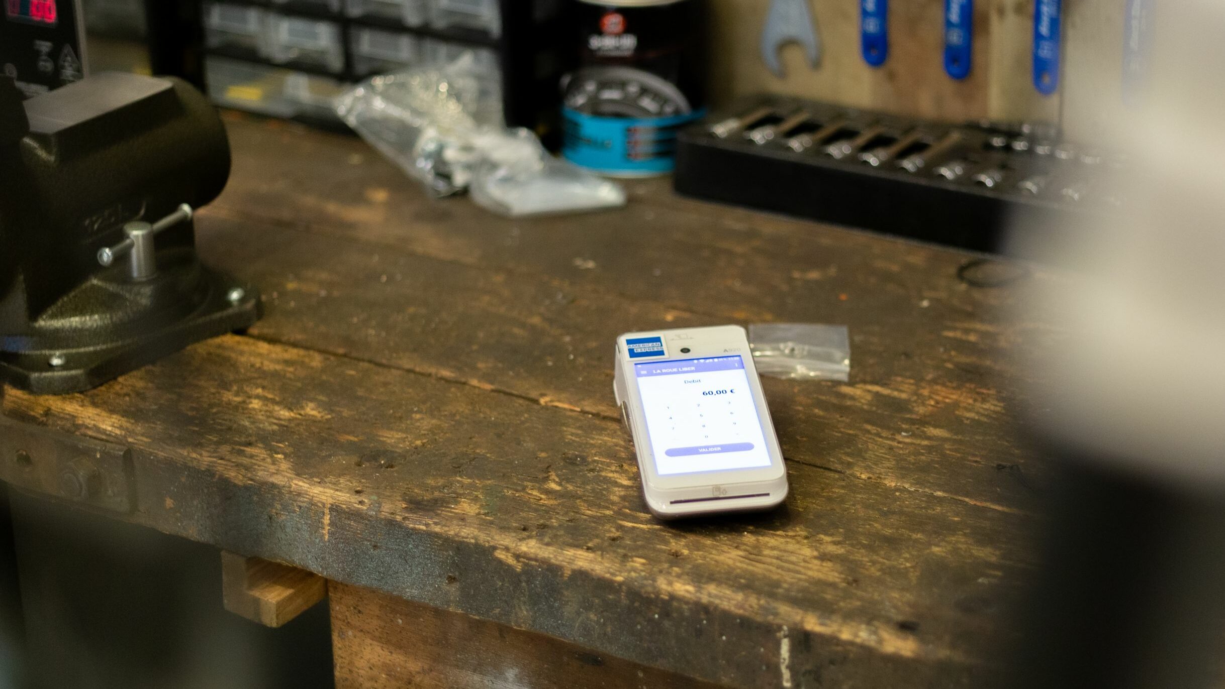 Pax A920 dans un atelier